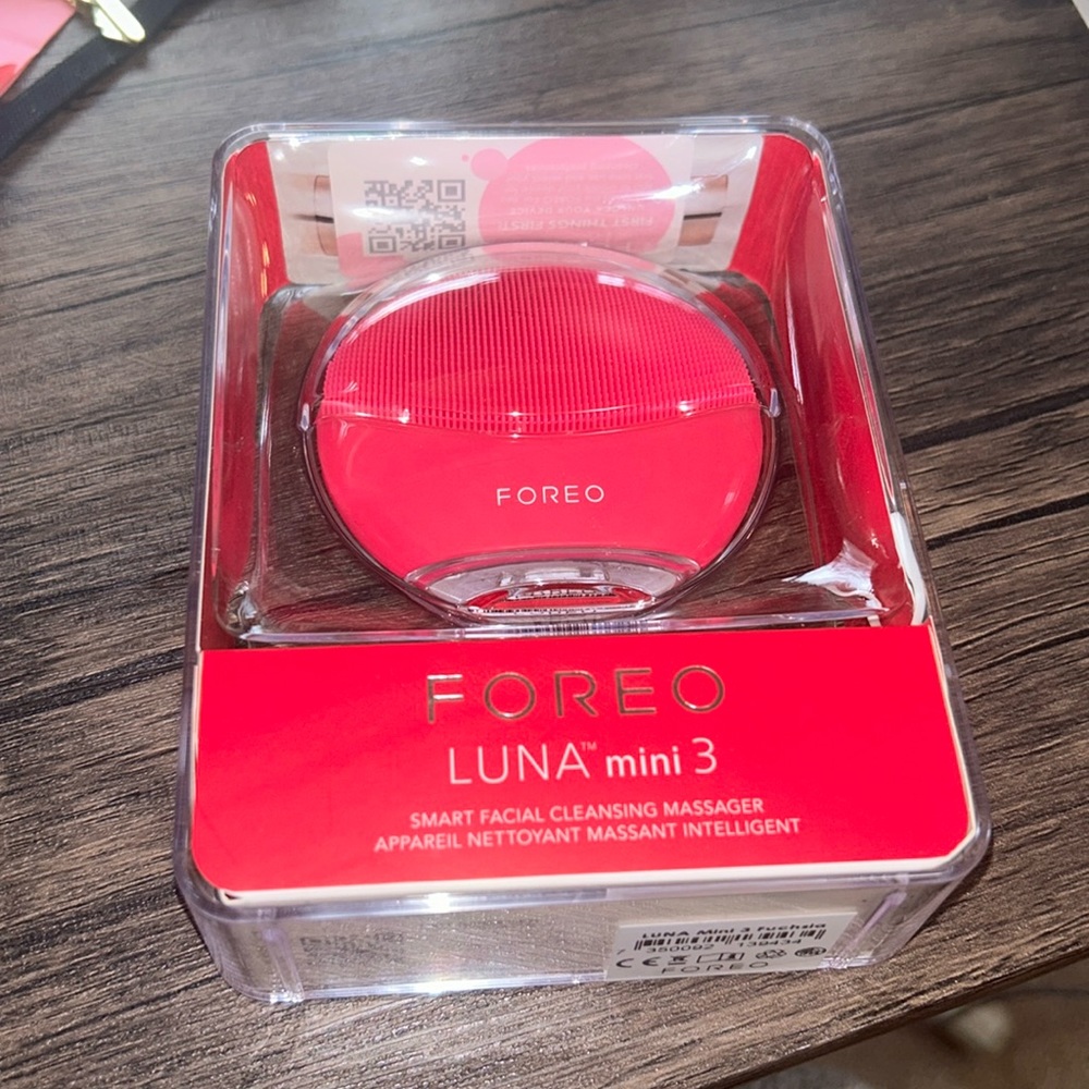 FOREO Luna mini 3- smart facial cleansing massager